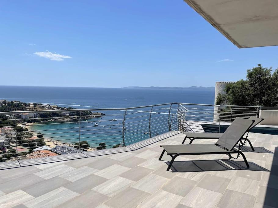 Con Piscina Sobre La Almadrava Villa *